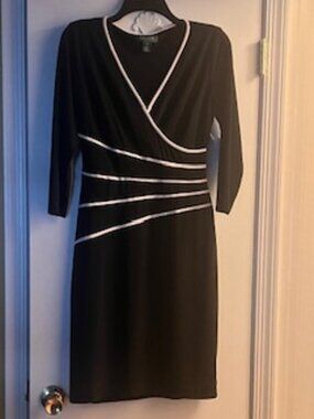 Lauren Ralph Lauren Dress size 6